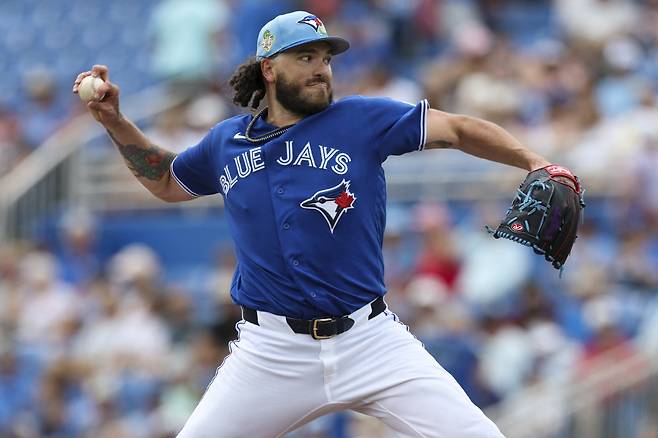 Mar 13, 2026; Dunedin, Florida, USA; Toronto Blue Jays starting pitcher Cody Ponce (66) throws a pitch against the Minnesota Twins in the first inning during spring training at TD Ballpark. Mandatory Credit: Nathan Ray Seebeck-Imagn Images







<저작권자(c) 연합뉴스, 무단 전재-재배포, AI 학습 및 활용 금지>