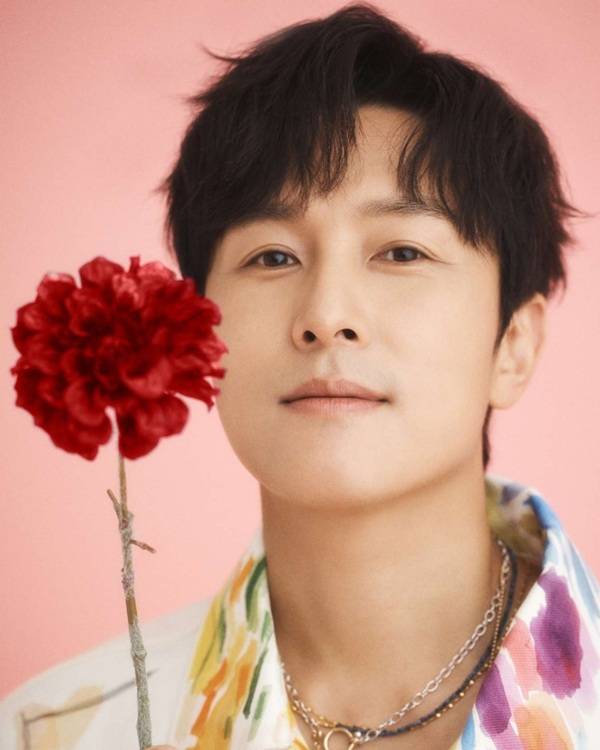 가수 겸 배우 김동완 프로필 ⓒ스튜디오완