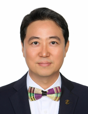 춘천 출신 최고조 주한 가나 대사. [춘천시]