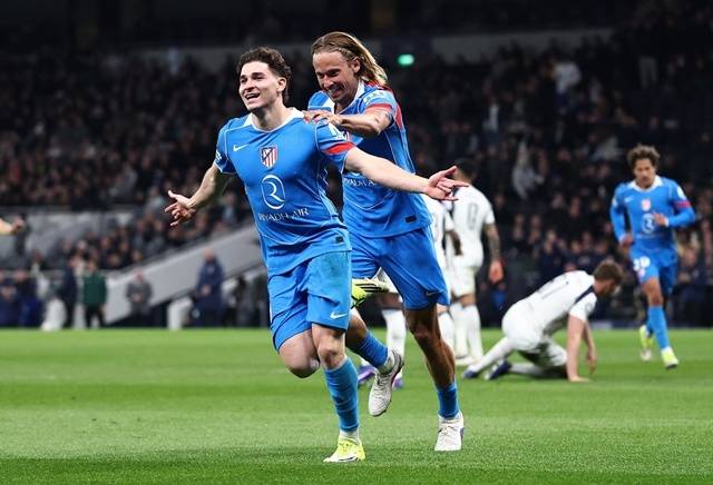 알바레스의 경우 아틀레티코 마드리드가 쉽게 놓치지 않을 만큼 가장 어려운 일로 보인다. 또 아스날까지 알바레스 영입에 관심을 보이고 있어 바르셀로나 입장에선 경쟁력이 떨어진다. 사진=REUTERS=연합뉴스