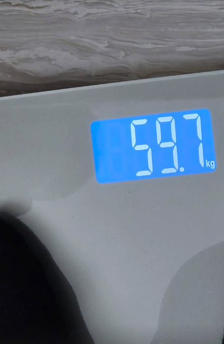 지민 인스타그램 캡처.