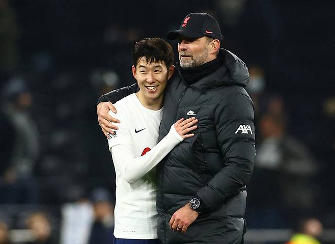 손흥민과 클롭. 로이터연합뉴스