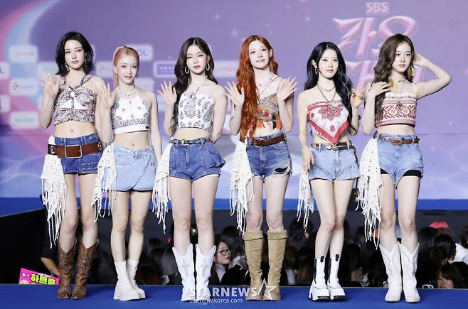 그룹 스테이씨/사진=김휘선 hwijpg@