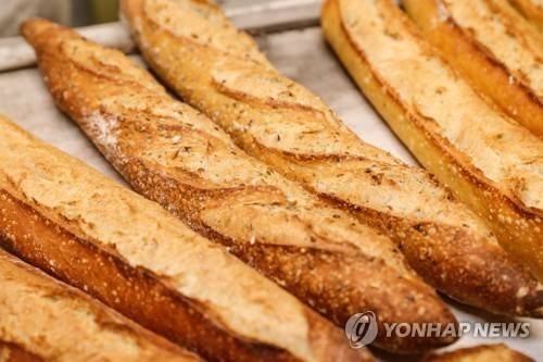 프랑스인들의 주식 바게트 [EPA 연합뉴스 자료사진. 재판매 및 DB 금지]