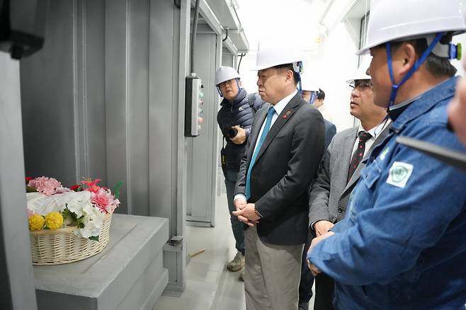 제주특별자치도는 26일 제주시 애월읍 어음리에서 공설 동물장묘시설 '어름비 별하늘 쉼터' 준공식을 개최했다.