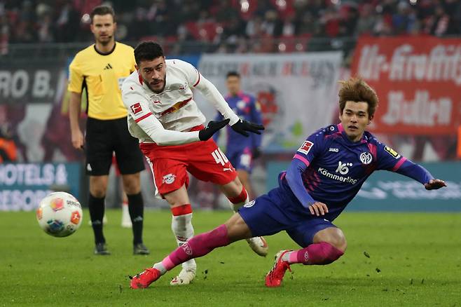 가이슈(오른쪽) 로이터<저작권자(c) 연합뉴스, 무단 전재-재배포, AI 학습 및 활용 금지>