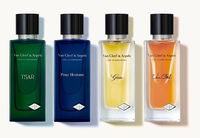 반클리프 아펠 ‘레 클래시크’.