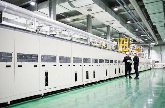 에코프로비엠 양극재 공장의 소성로 모습/사진=에코프로비엠