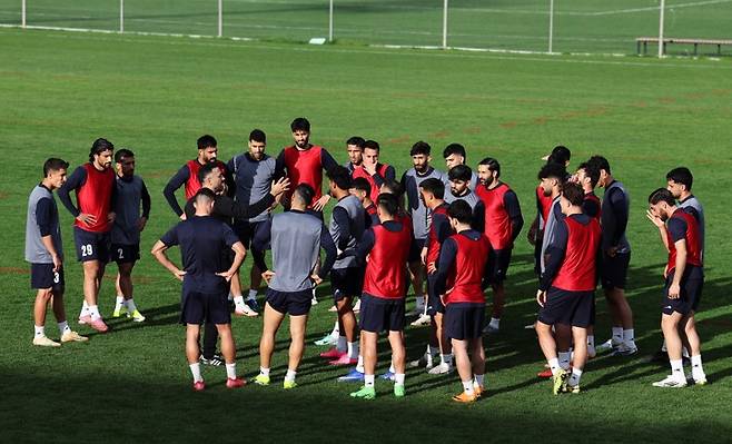 이란 축구대표팀 이란 축구대표팀이 이달 말 평가전을 앞두고 튀르키예에서 소집 훈련을 진행하고 있다. [로이터/연합뉴스]