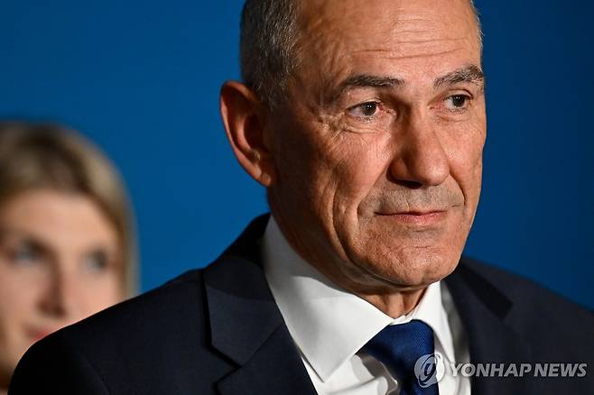 야네즈 얀샤 슬로베니아 전 총리 [AP 연합뉴스 자료사진. 재배포 및 DB 금지]