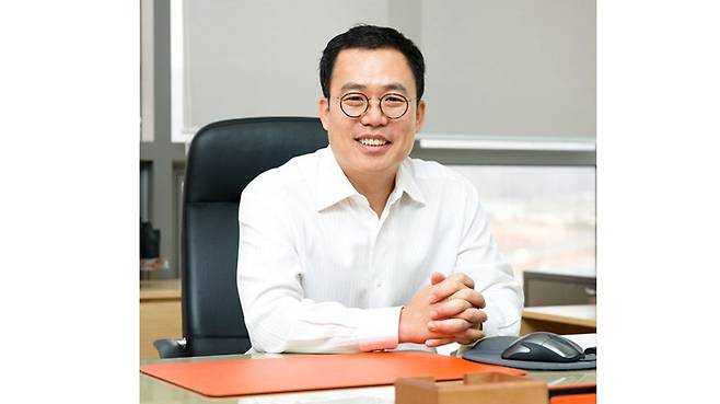 서수길 SOOP 창업자의 모습