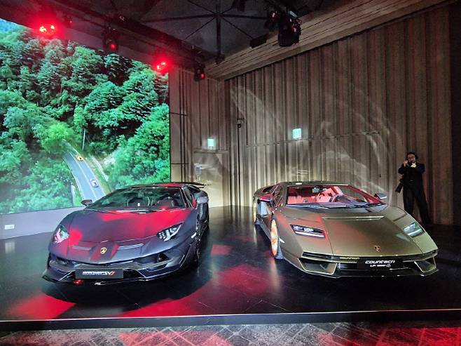 행사장 내 전시된 람보르기니 차량. (사진=이윤화 기자)