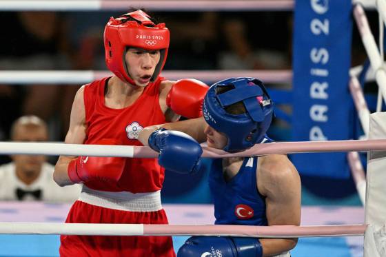 2024파리올림픽 여자 복싱 57㎏급에서 성별 논란에도 불구하고 결승에 오른 린위팅. AFP=연합뉴스