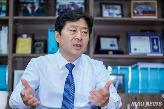 황명선 더불어민주당 최고위원이 서울 여의도 국회의원회관에서 쿠키뉴스와 인터뷰하고 있다. 쿠키뉴스 자료사진