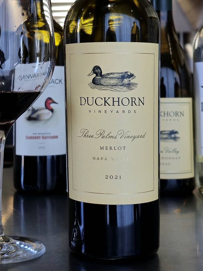 덕혼 쓰리 팜스 빈야드 메를로. 최현태 기자