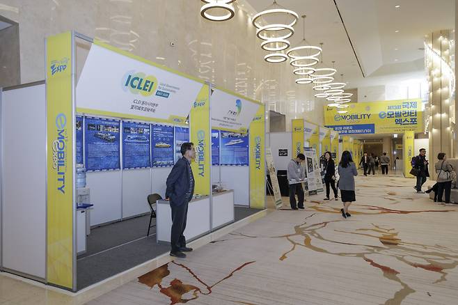 제주 서귀포시 제주신화월드호텔에서 열린 ‘제13회 국제 e모빌리티 엑스포’ 전시 부스. 사진 제공=한국자동차기자협회