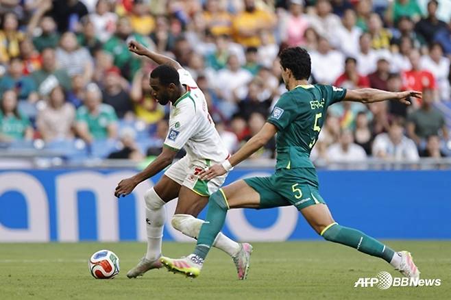 볼리비아-수리남 경기 장면. /AFPBBNews=뉴스1