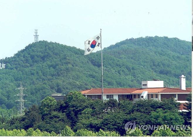 원자력연구소에 있는 한강 이남 최대 태극기 이 사진은 2003년에 촬영된 것이다.
[연합뉴스 사진]