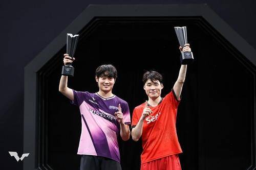 WTT 스타 컨텐더 도하 남자복식 우승을 합작한 조대성(왼쪽)과 장우진 [WTT 인스타그램 캡처. 재판매 및 DB 금지]