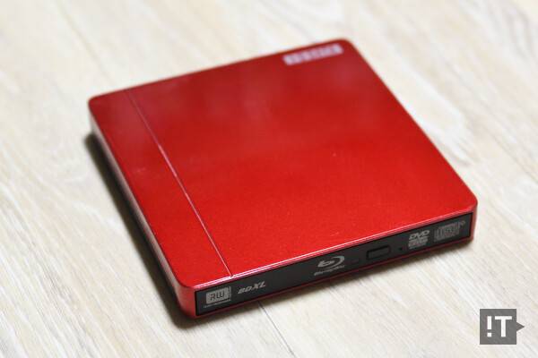 블루레이 드라이브의 다음 세대는 없을 것으로 보인다. / 권용만 기자