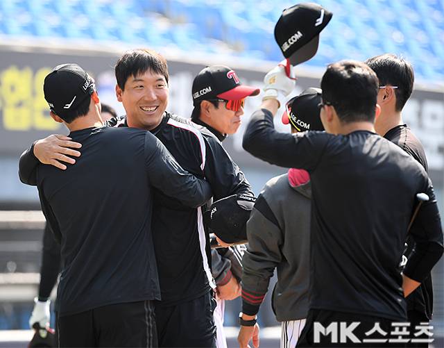 이렇게 만나서 정말 반가워. 사진=천정환 기자
