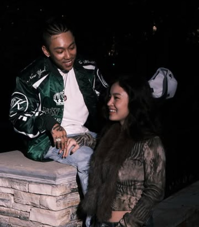 28일 가수 이하이가 올린 래퍼 도끼와의 사진. 사진 이하이 SNS 캡쳐