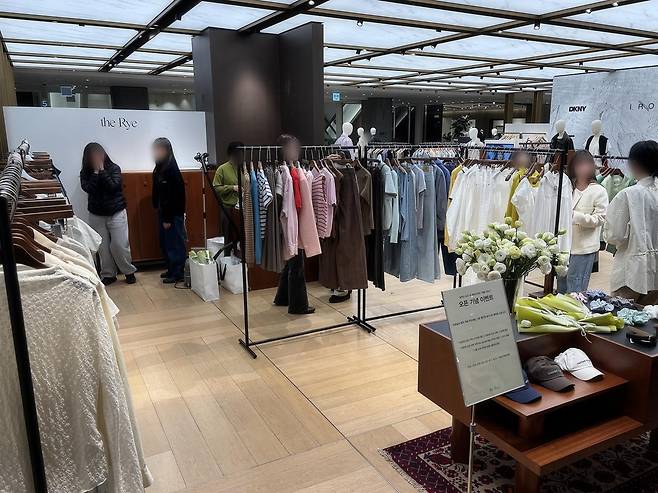 신세계백화점, 더 라이 팝업스토어 [신세계백화점 제공. 재판매 및 DB 금지]