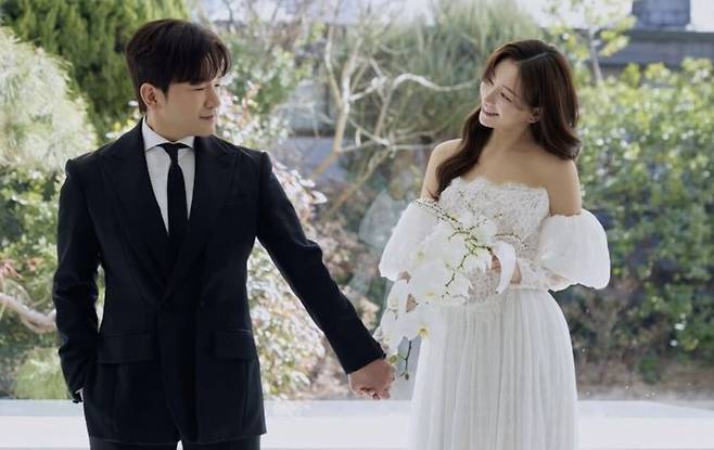 그룹 신화 멤버 이민우가 오늘(29일) 결혼한다. 이민우 인스타그램 캡처