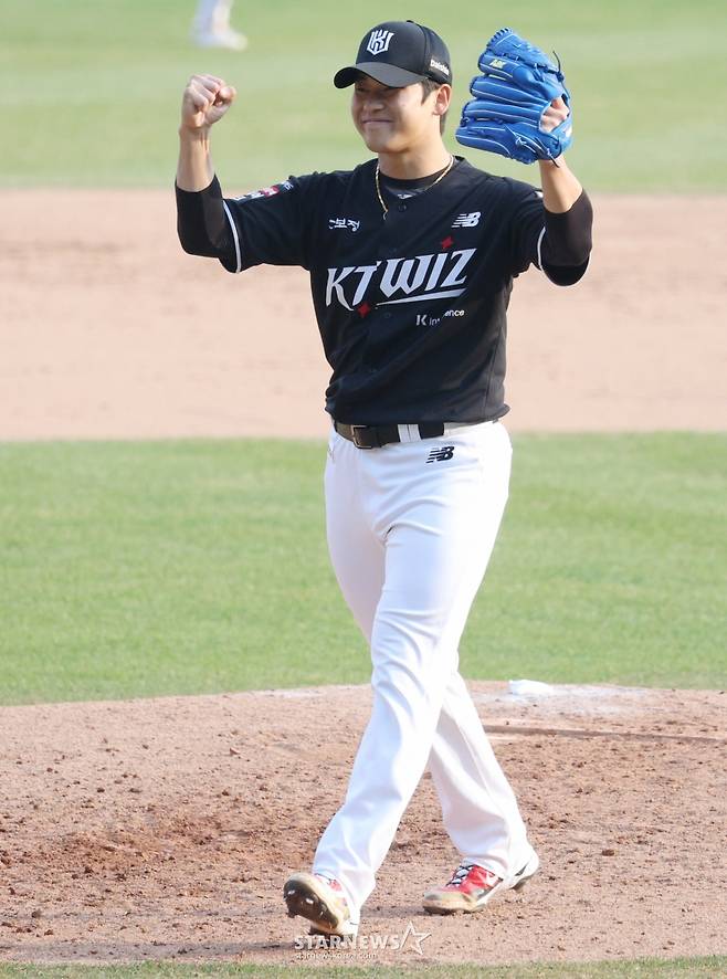[B하인드★] 국대 클로저 박영현 개막 2연전 매조지! 34구 이어 14구, 이 참에 선발 전환?