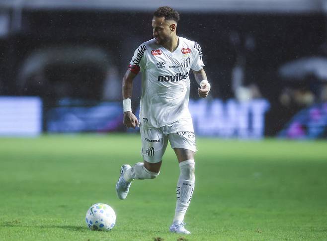 브라질 축구&nbsp;대표팀 3월 평가전 명단에서 제외된 네이마르. GETTYIMAGES