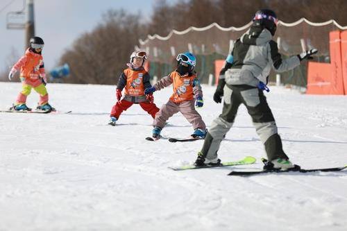 동계스포츠 생활체육 대중화 프로젝트 참가자들 [연합뉴스 자료사진]
