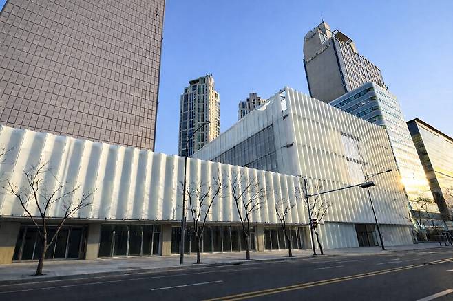 퐁피두센터 한화 외관. (한화문화재단 제공)