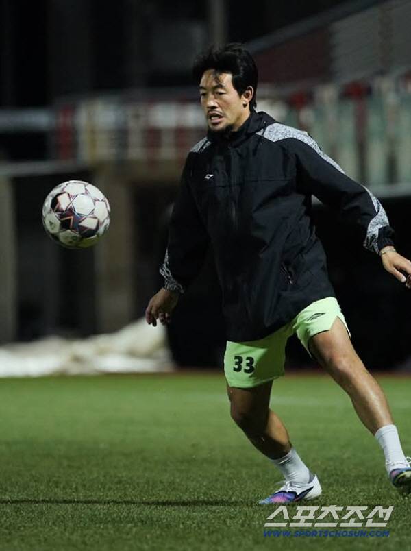 지난 2월 28일 이란 클럽 메스 라프산잔 SNS에 올라온 이기제 훈련 사진.