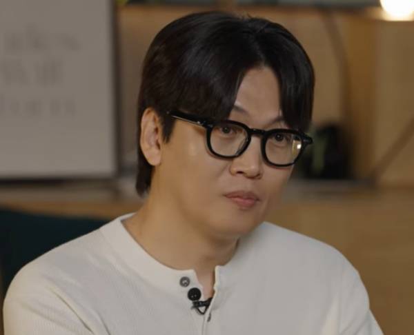 번역가 황석희&nbsp;ⓒ'황석희의 씨네타이핑' 유튜브 영상 캡처