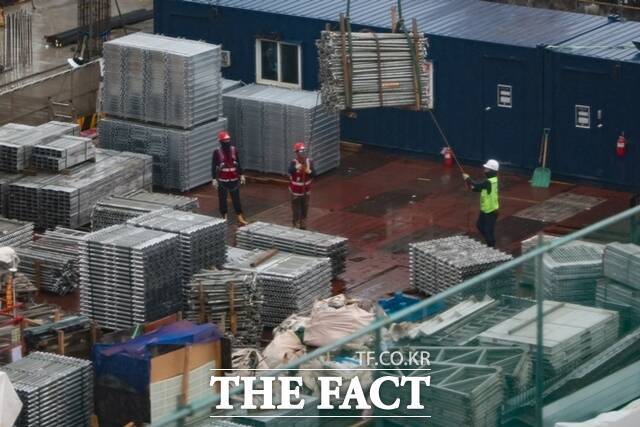 업계에서는 공사비가 인상되며 향후 분양가에도 영향을 미칠 것으로 보고 있다. /뉴시스