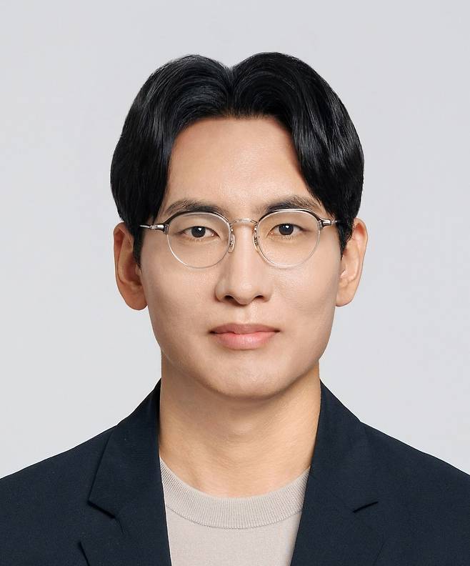 고종환 교수는 소년중앙 독자와 청소년들에게 "문제를 끊임없이 탐색하고 도전하며 자신만의 해답을 찾아가는 과정을 즐겨보길 바란다"고 조언했다.