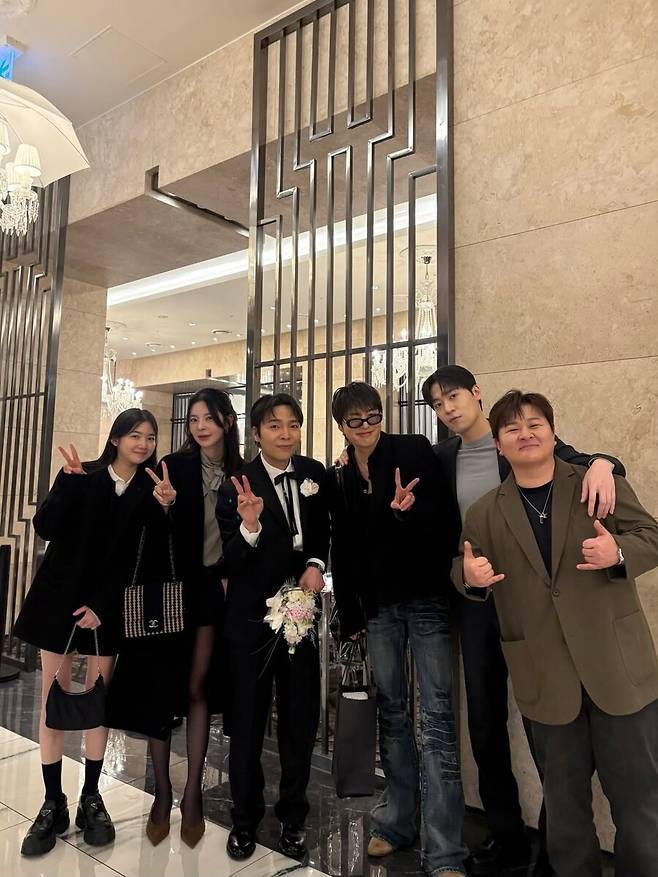 ▲ 가수 김지수 결혼식에 '슈퍼스타K 2' 주역이 뭉쳤다. 출처|장재인 인스타그램