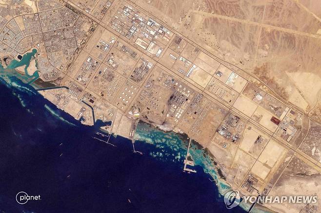 사우디 아라비아 서부 홍해 연안에 위치한 얀부 항구의 위성사진 [AFP=연합뉴스. 재판매 및 DB 금지 Photo by 2026 Planet Labs PBC / AFP ]