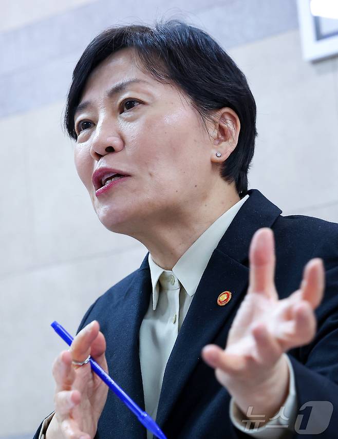 송미령 농림축산식품부 장관이 뉴스1과 인터뷰를 진행하고 있다. 2026.3.26 ⓒ 뉴스1 김성진 기자