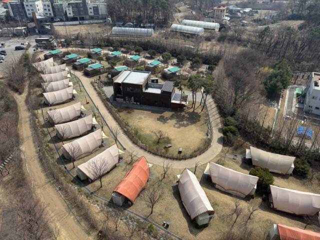 의왕 왕송호수 캠핑장 전경. 의왕도시공사 제공