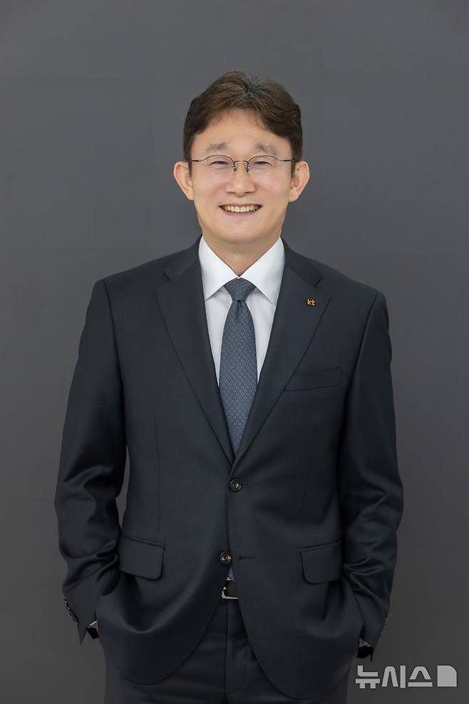 [서울=뉴시스]박윤영 KT 대표이사. (사진=KT 제공)