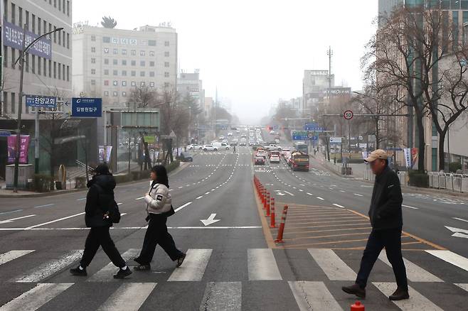 지난해 우리 국민의 삶의 만족도는 높아졌으나 보수와 진보 간 갈등 인식률은 80.7%로 역대 최고치를 기록했다. 뉴시스