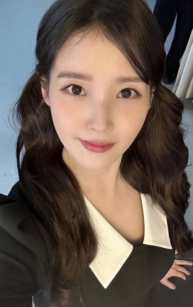 아이유 / 사진 = 이담 아이유 공식 SNS