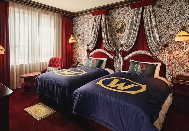 레스케이프 서울 명동, 럭셔리 컬렉션 호텔(이하 레스케이프)은 블리자드 엔터테인먼트(Blizzard Entertainment)의 대표 게임 월드 오브 워크래프트(World of Warcraft)와 함께 테마룸 ‘Let‘s Escape to WoW Home’을 선보였다.(레스케이프 제공)