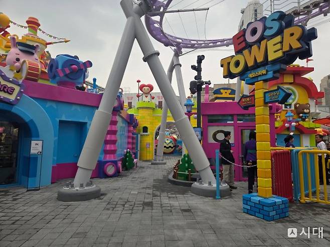 서울 잠실 롯데월드 '메이플 아일랜드' 전경. /사진=김미현 기자