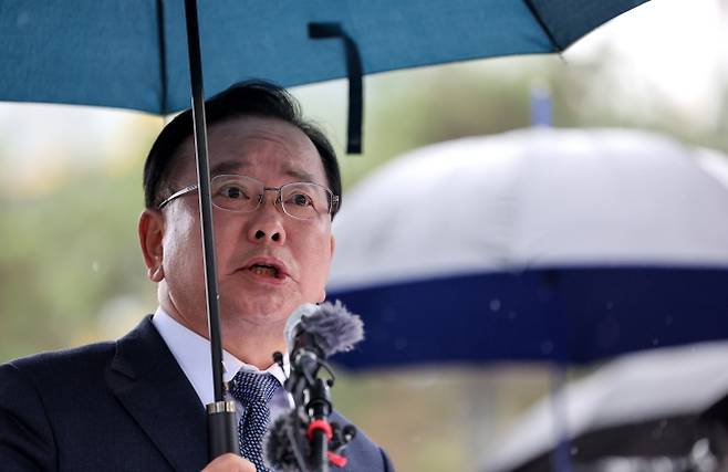 대구시장 출사표 던진 김부겸 전 총리 - 김부겸 전 국무총리가 지난달 30일 대구 중구 2·28기념중앙공원에서 6·3 지방선거 대구시장 출마 선언을 하고 있다. 2026.03.30. 대구 뉴시스