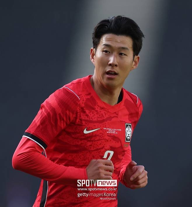 ▲ 한국이 자랑하는 공격수 손흥민이 월드컵의 해인 2026년 들어 무득점이 길어지고 있다. 소속팀과 대표팀 포함 11경기에서 1골에 머문다. 그 1골도 페널티킥 득점이라 10경기가 넘도록 필드골이 없다.