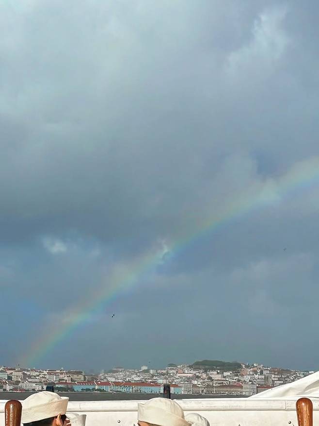 방탄소년단 지민, 에릭 왕자 실사판..'女心 홀릭'