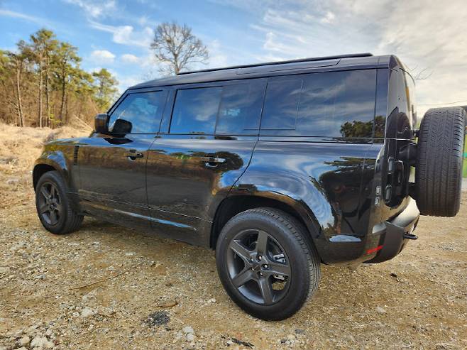 뉴 디펜더 110 (사진=이데일리 이배운 기자)