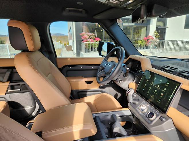 뉴 디펜더 110 (사진=이데일리 이배운 기자)